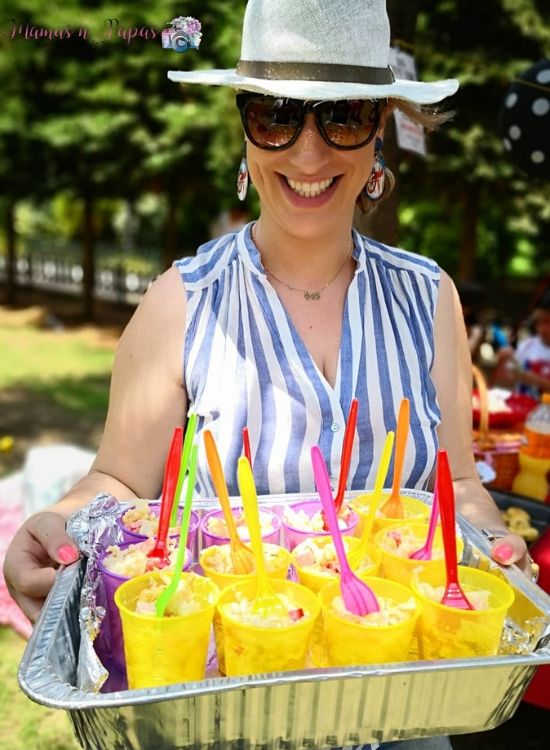 bloggers retro picnic day