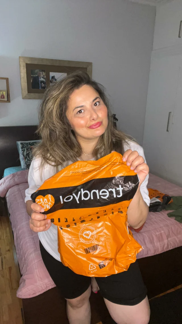 My favourite T-shirts all in here with a click https://ty.gl/49l1wdnwz3os6 🧡#Trendyol #mamasnpapas💜💜 #greekmomblogger #mombloggersofig #mombloggergr #instamom #Trendyol Greece